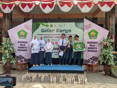 MTs Salafiyah Syafi’iyah Bandung Gelar P5RA: Wujudkan Kreativitas dan Karakter Pelajar Pancasila